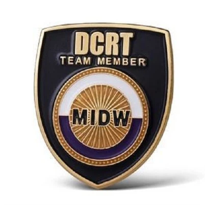 Vilka verktyg behövs för att tillverka emaljnålar i mässing hemma?